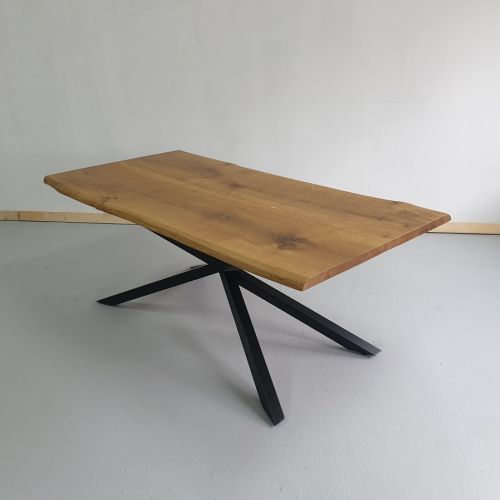 industrialny stół dębowy